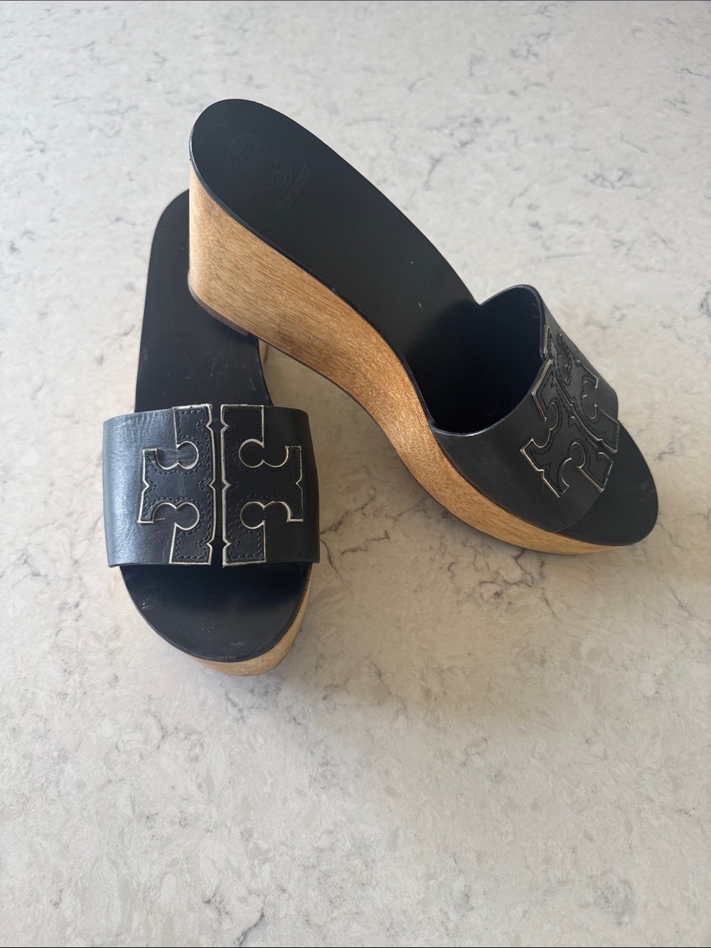 Tory Burch Ines 80 mm Black Leather Logo Slide Wooden Wedge